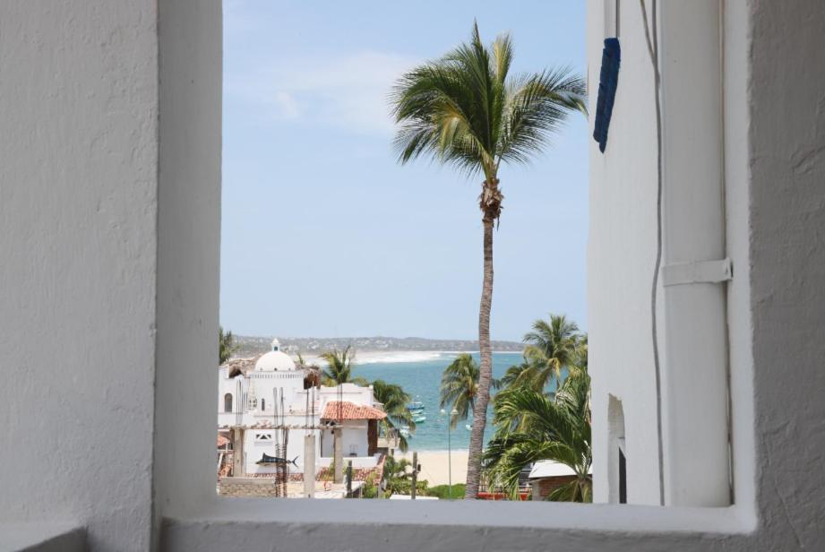 Hotel & Hostal Mayflower Puerto Escondido  Exterior foto