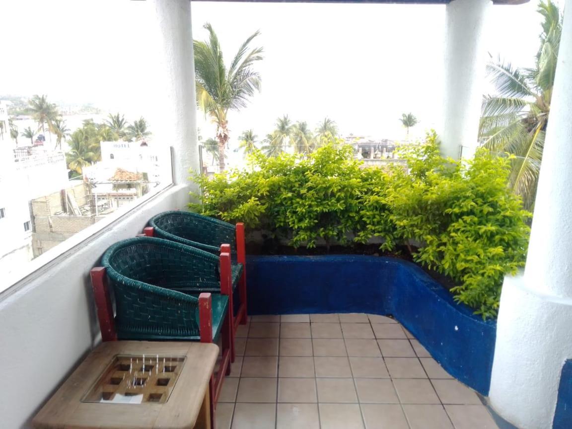 Hotel & Hostal Mayflower Puerto Escondido  Exterior foto